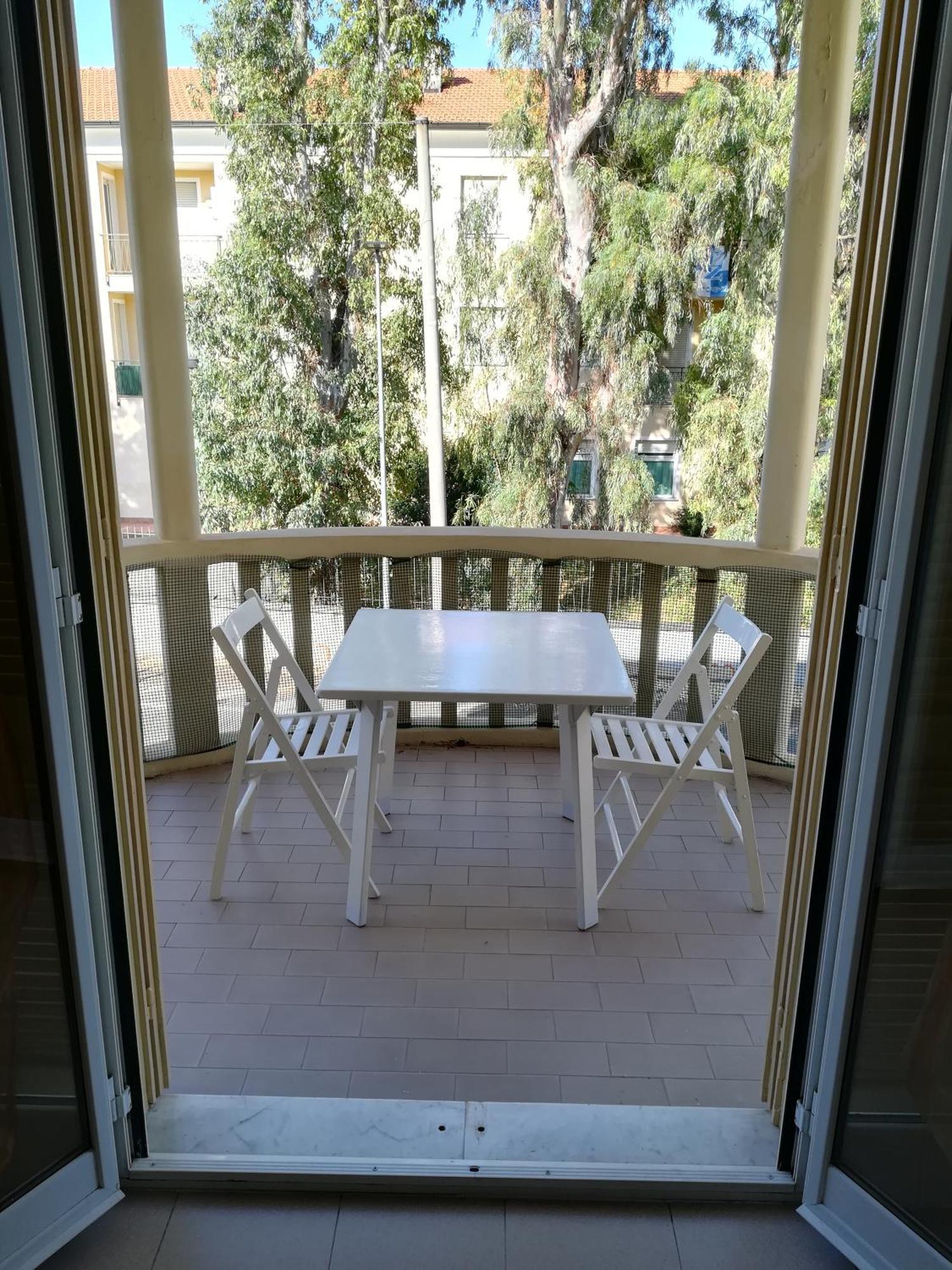 Eucalypti11 - Ampio Alloggio Ristrutturato Con 3 Camere, 2 Bagni, Terrazzo, Balcone Loano Exterior photo
